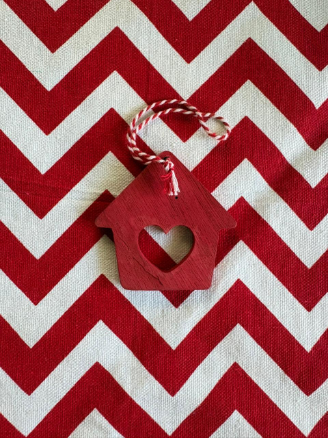 Tree Decor - Home is where the Heart is, Red